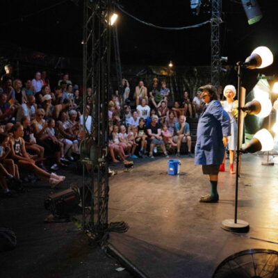 Verena Simeoni | Clownin | Hausmeista* | Duo VeRo | Roten Nasen Clowndoctors | KRAPOLDI Festival Verena Simeoni | Clownin | Hausmeista* | Duo VeRo | Roten Nasen Clowndoctors | KRAPOLDI Festival